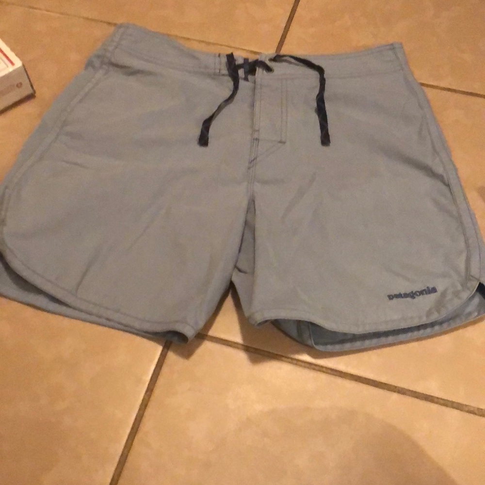 Patagonia swim trunks size 32